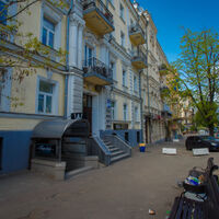 БЦ Івана Франка, 36